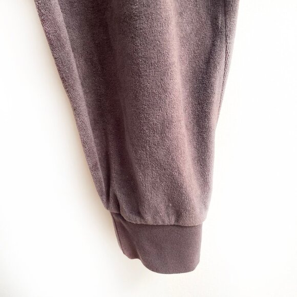 NWOT Gap Velour Joggers - Picture 5 of 10